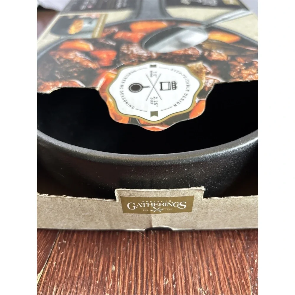 Godinger Gatherings BLACK Cast Iron-Look‎ Porcelain Bowl 7 Inch New Damaged Box